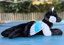 Load image into Gallery viewer, Magpie Winged Wolf