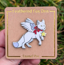 Load image into Gallery viewer, Yule Fox Pin