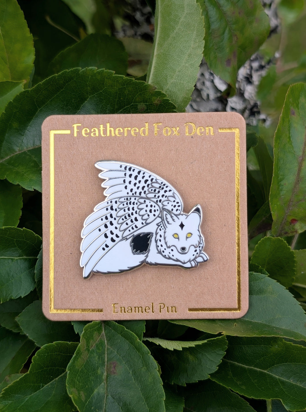 Snowy Owl Fox Pin