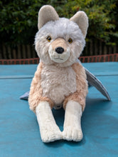 Load image into Gallery viewer, Aria - Pigeon Coyote - Deluxe Version
