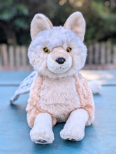 Load image into Gallery viewer, Aria - Pigeon Coyote - Deluxe Version
